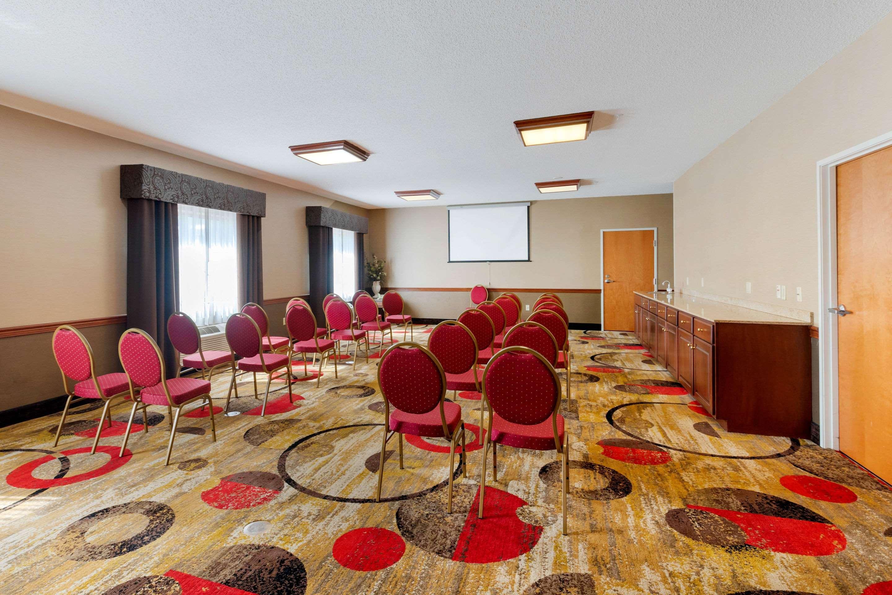 Comfort Suites Stevensville – St. Joseph Eksteriør billede