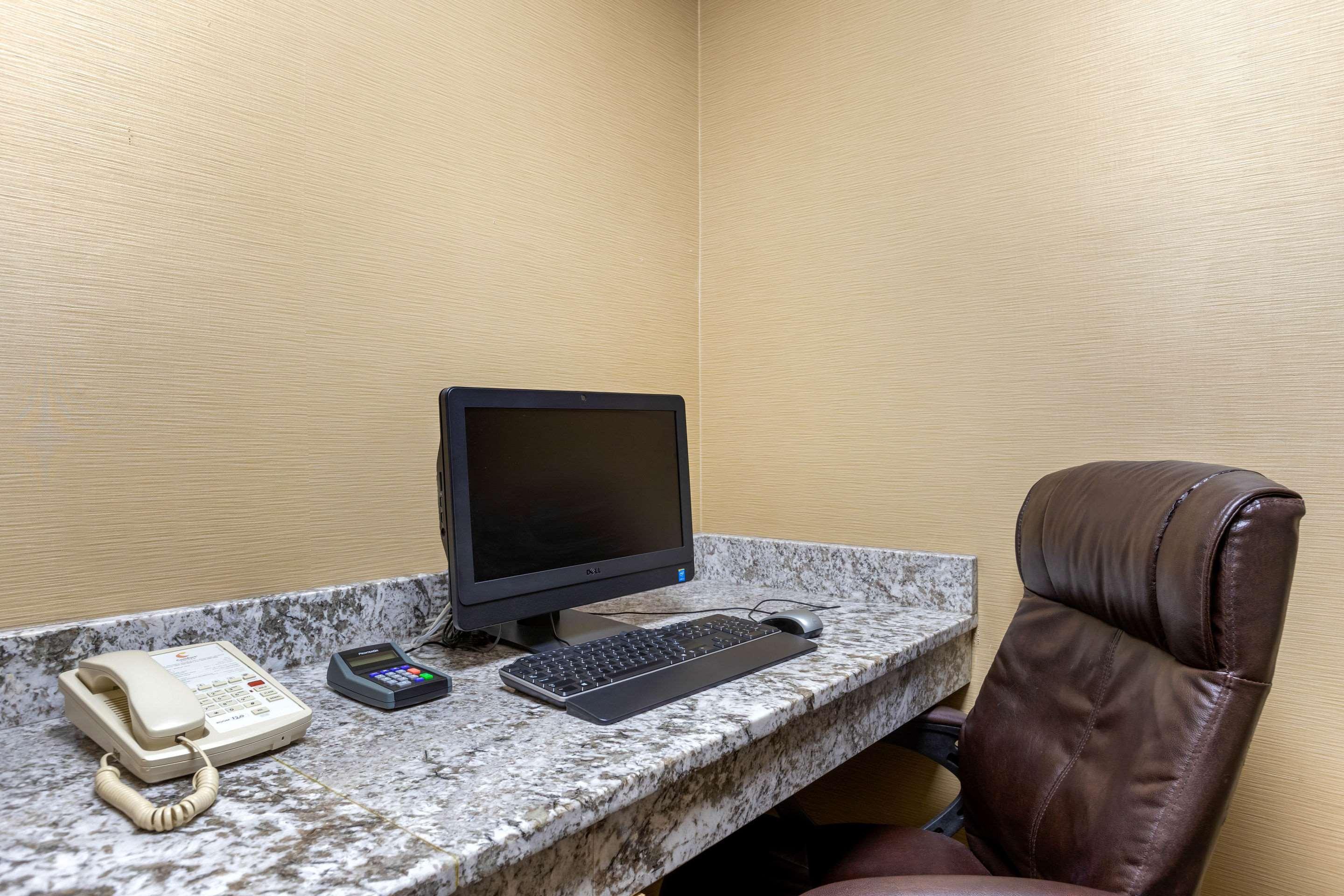 Comfort Suites Stevensville – St. Joseph Eksteriør billede