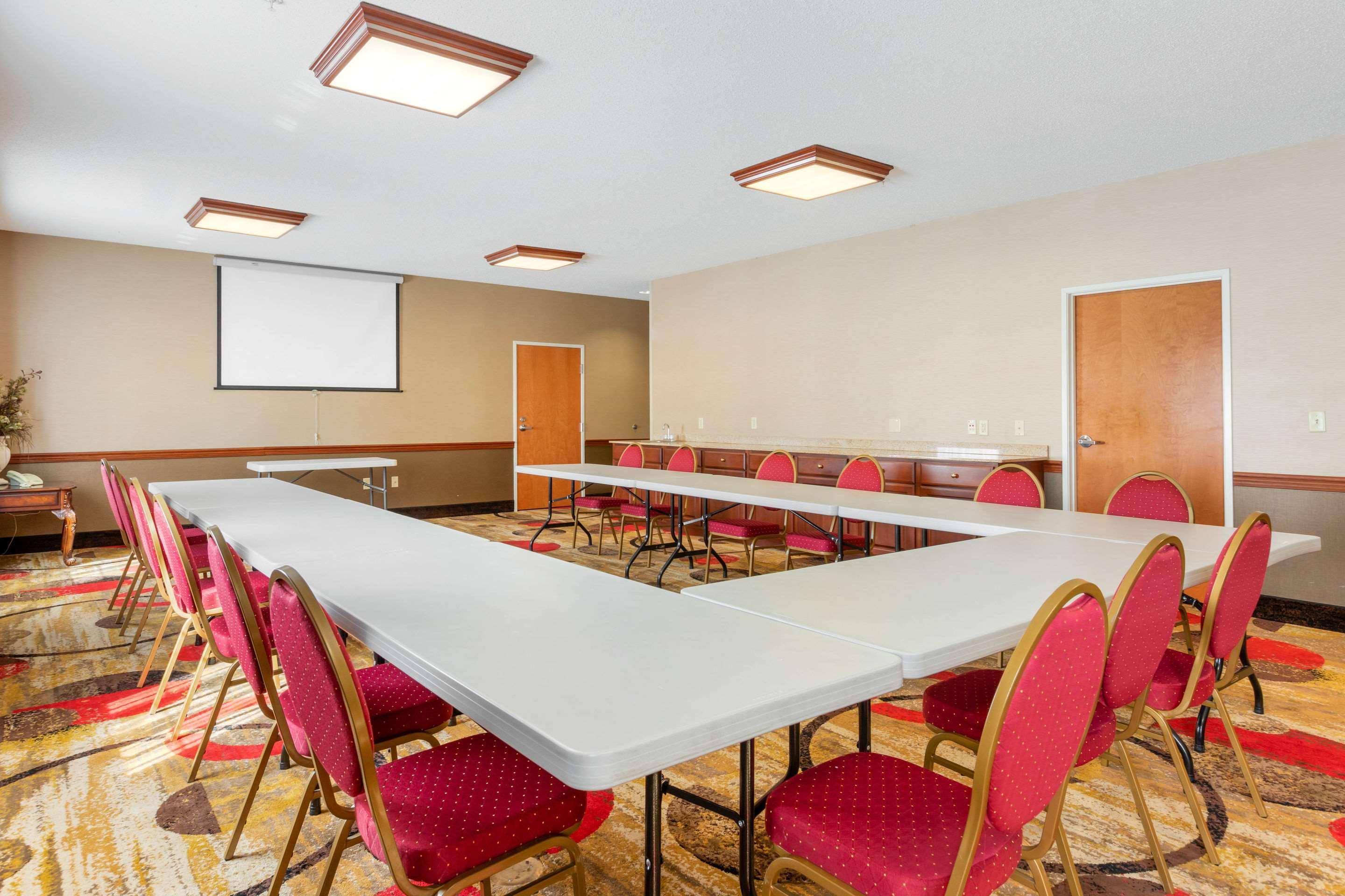 Comfort Suites Stevensville – St. Joseph Eksteriør billede