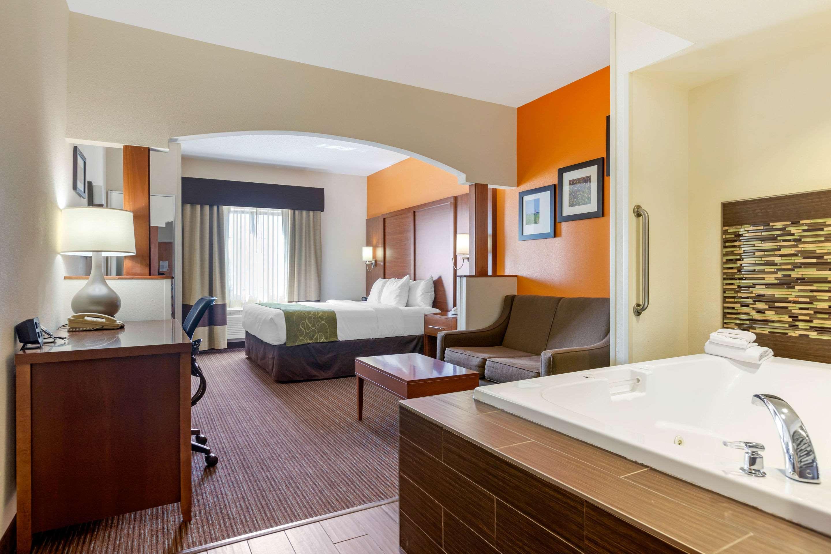 Comfort Suites Stevensville – St. Joseph Eksteriør billede