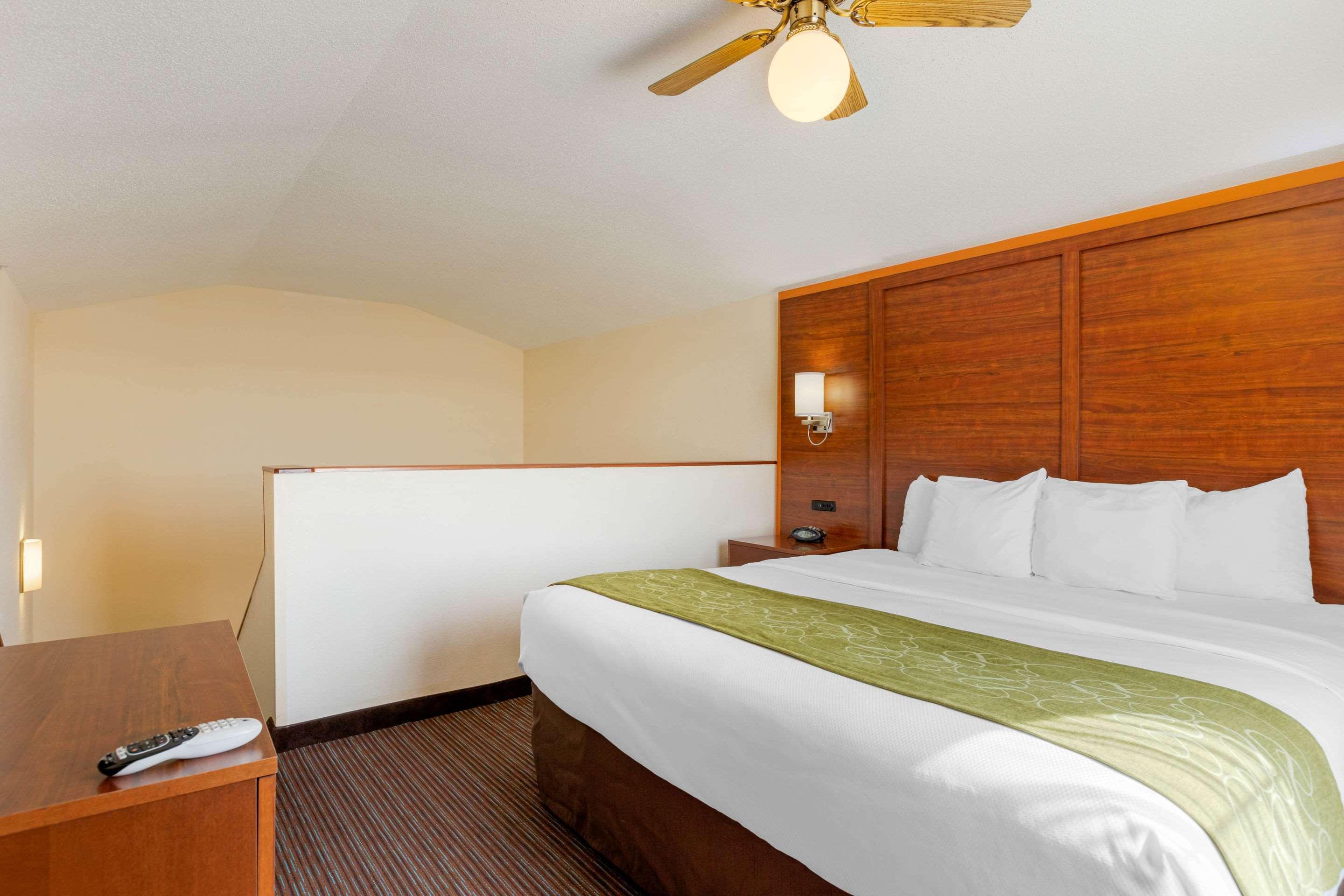 Comfort Suites Stevensville – St. Joseph Eksteriør billede