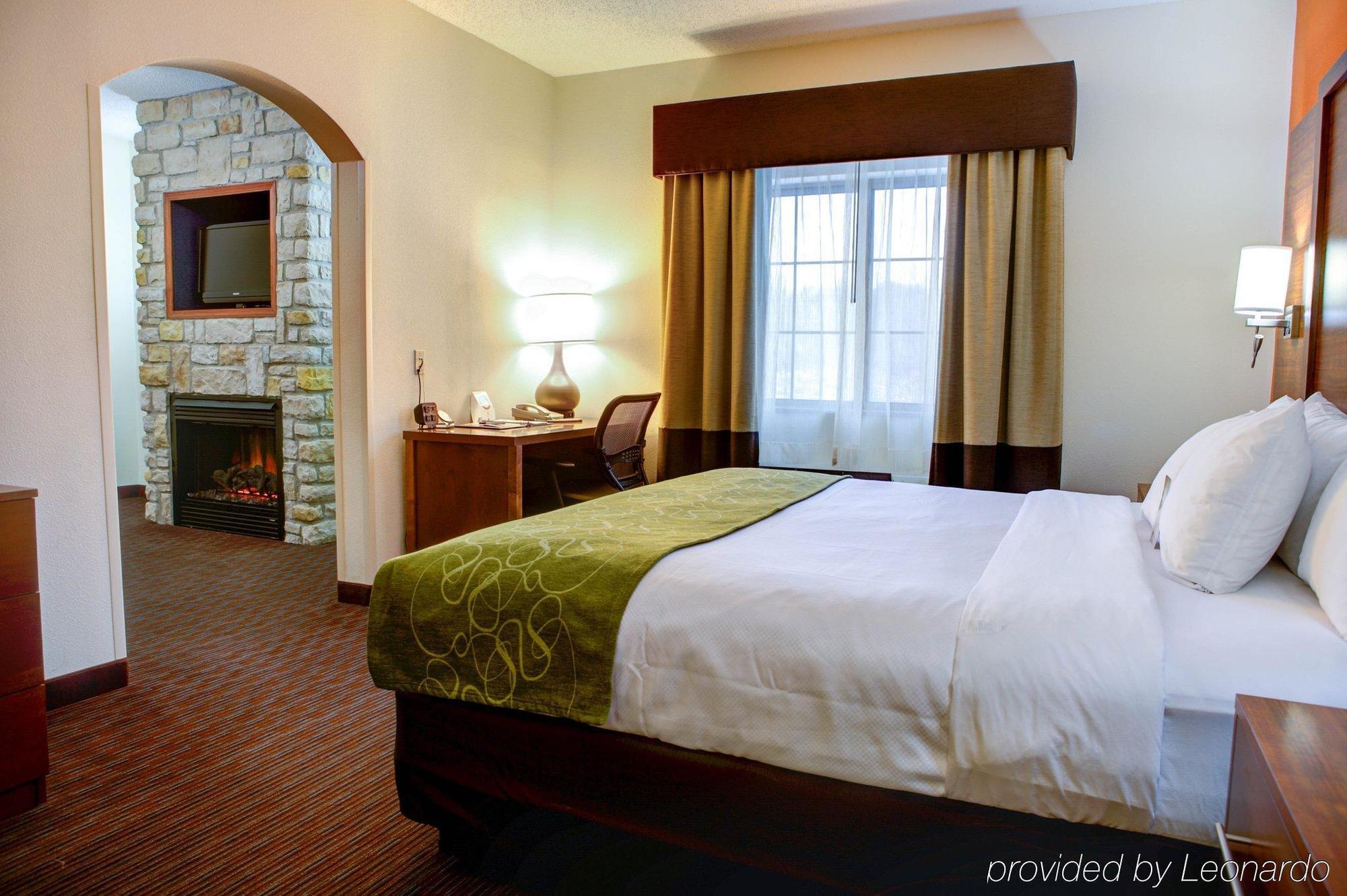 Comfort Suites Stevensville – St. Joseph Eksteriør billede
